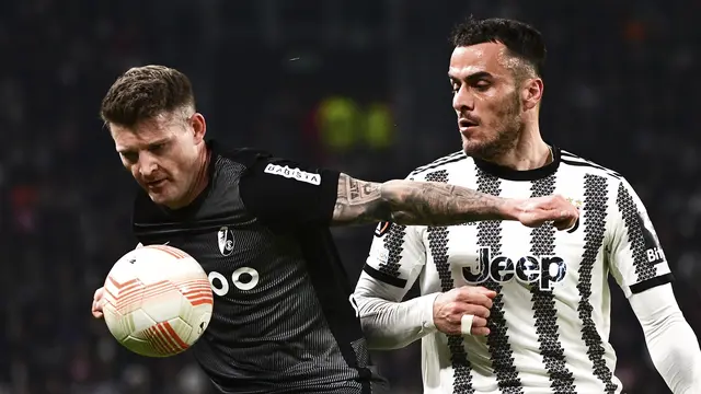 Piala UEFA Juventus vs Freiburg