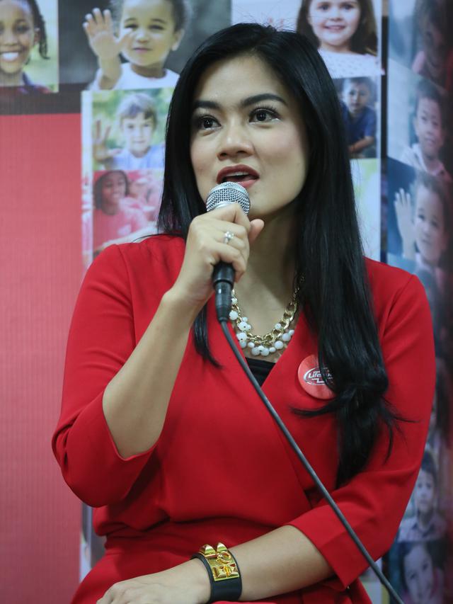 [Fimela] Christian Sugiono dan Titi Kamal