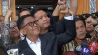 Momen Hasto Kristiyanto Kepalkan Tangan Usai Dituntut 7 Tahun Penjara: Merdeka!