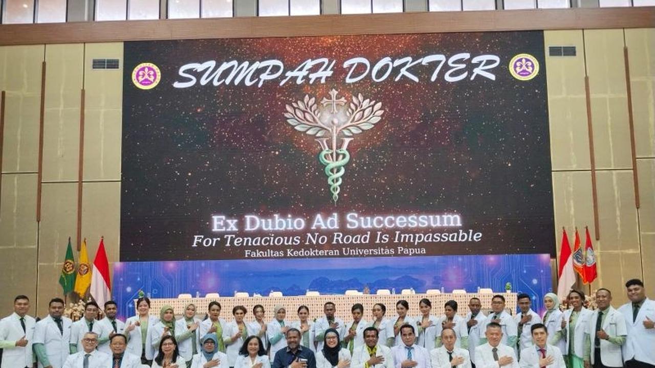 Unipa Wisuda 25 Dokter Baru, Perkuat Layanan Kesehatan di Tanah Papua