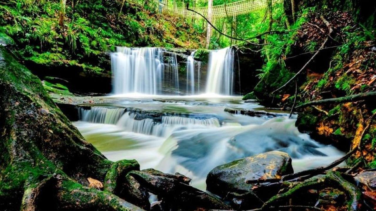 Barito Utara Promosikan Keindahan Air Terjun Jantur Doyam Sambut Libur Lebaran 2026