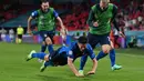 Italia susah payah kalahkan Austia di babak 16 besar Euro 2020 yang berlangsung di Stadion Wembley, Inggris. Gli Azzuri (julukan Timnas Italia) harus bermain sepanjang 120 menit pertandingan. (Foto: AFP/Pool/Ben Stansall)