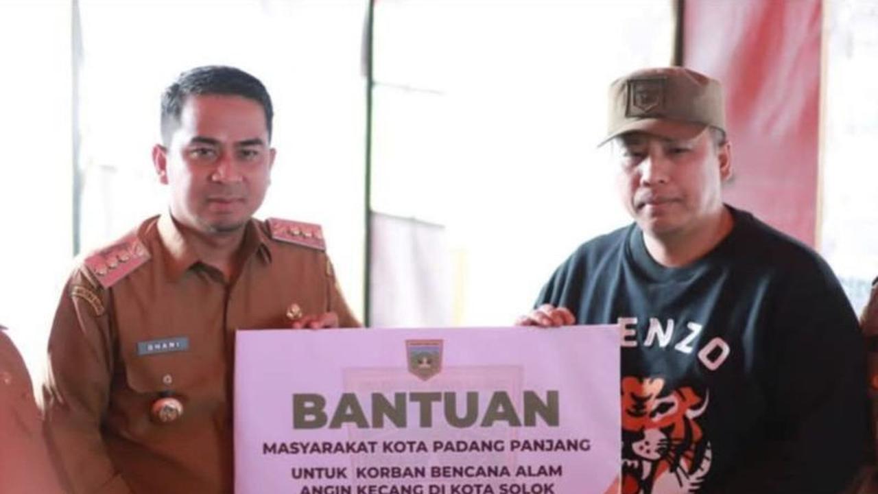 Fakta Unik: 3 Pihak Bersatu Salurkan Bantuan Bencana Solok Pasca Hujan Badai