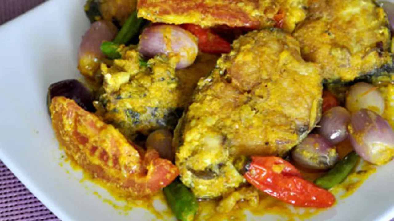 Menu Maksi: Acar Kuning Tenggiri