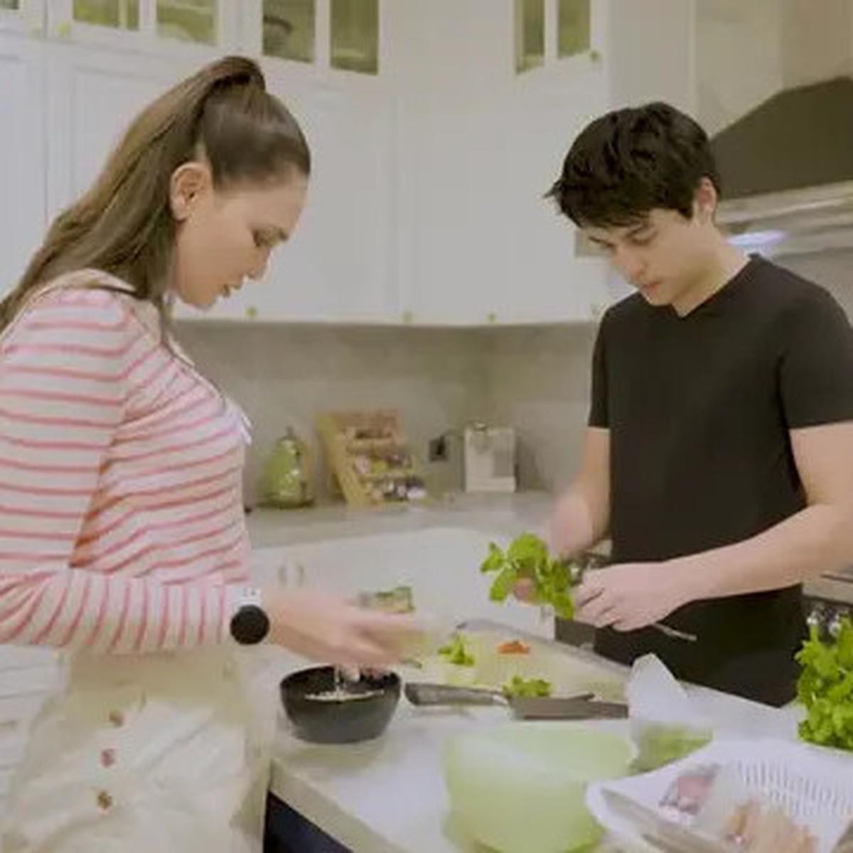 Detail Dapur Rumah Luna Maya yang Bergaya Modern Klasik, Punya Kompor Profesional Bak Restoran Mewah