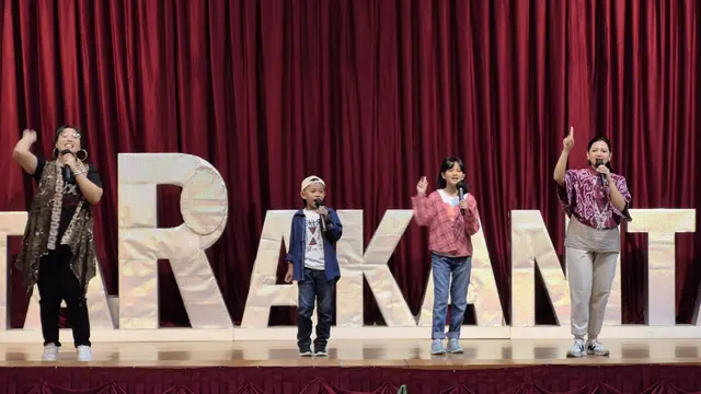 Album Bintang Kecil berisikan 10 lagu anak
