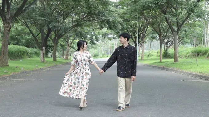 couple november sebelum menikah