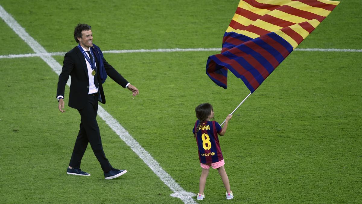 Saat Real Madrid Menyapa Luis Enrique dan Xana dengan Sepenuh Hati