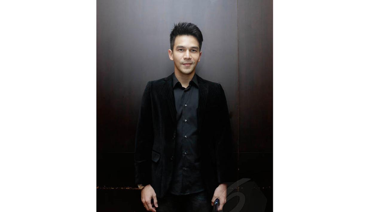 Beruntung, kisah ini tak terjadi di kehidupan nyata Ijonk. Aktor kelahiran 8 Mei 1981 itu memerankan tokoh Anton di film 'Diaspora Cinta di Taipei'. (Liputan6.com/Miftahul Hayat)