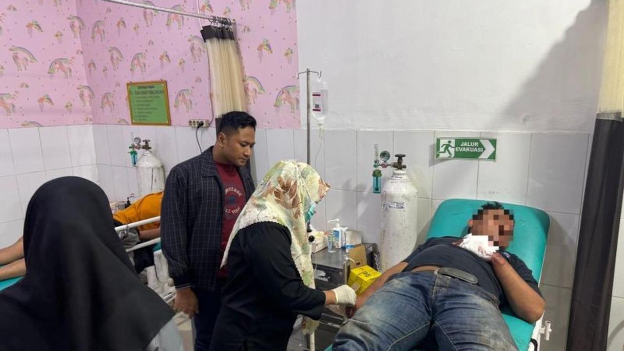 Polisi Sigap Lakukan Evakuasi Terduga Pencuri dari Amuk Massa di Ciruas Serang
