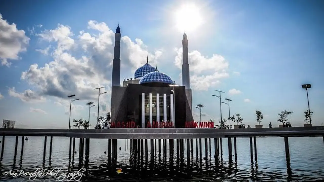 Masjid-masjid Unik Bikin Kamu Semangat Salat Tarawih Saat Ramadan