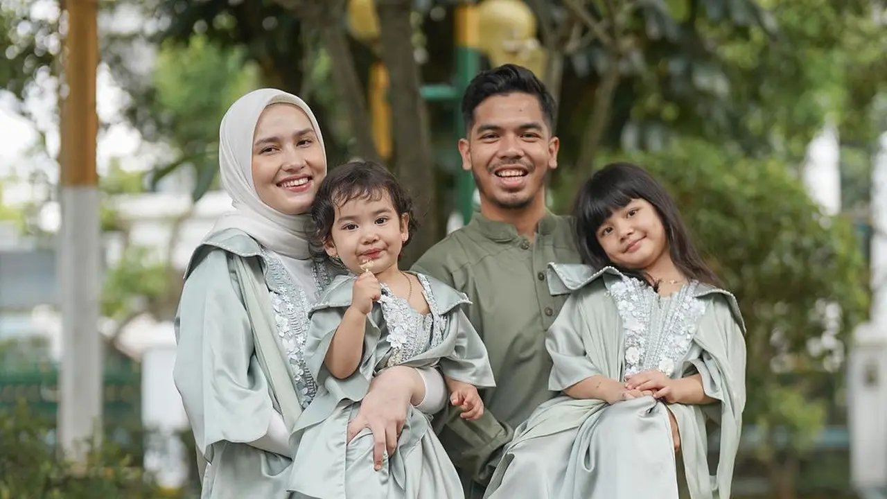 Keluarga seleb Indo