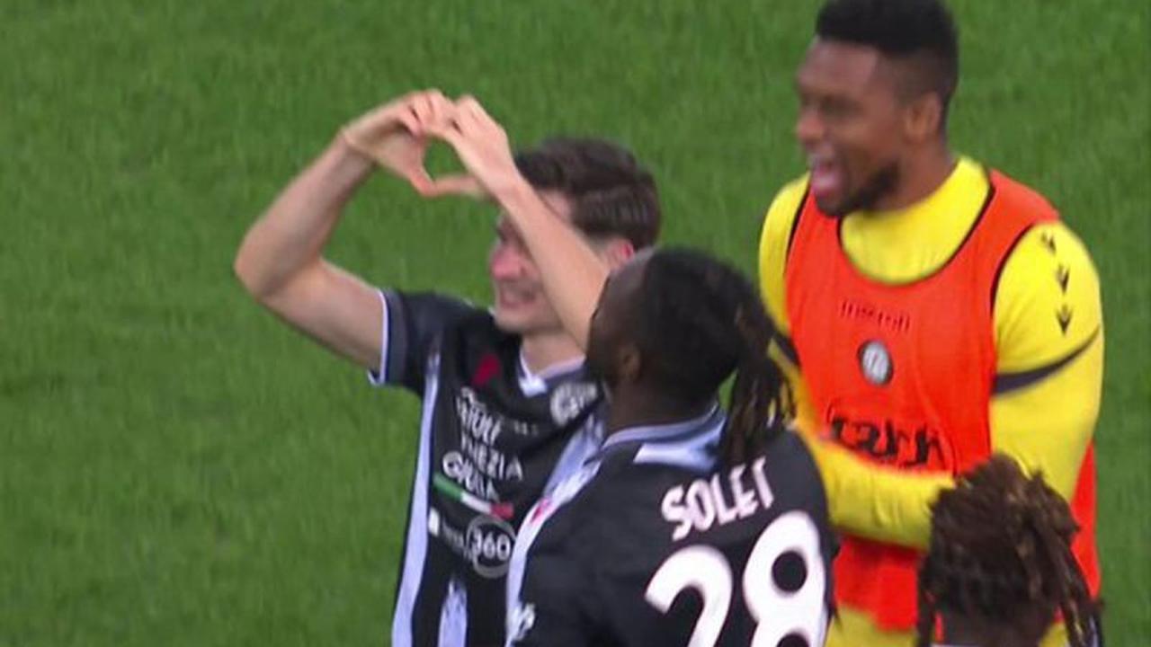 AS Roma Kalah dari Udinese, Rentetan Kemenangan Giallorossi Terhenti di Serie A
