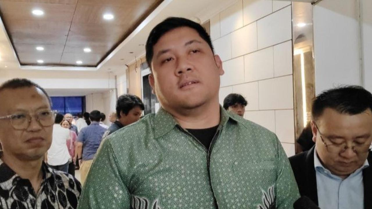 Host Podcast 'Sinaga TV' Dicecar 50 Pertanyaan, Klarifikasi Laporan Ijazah Palsu Jokowi