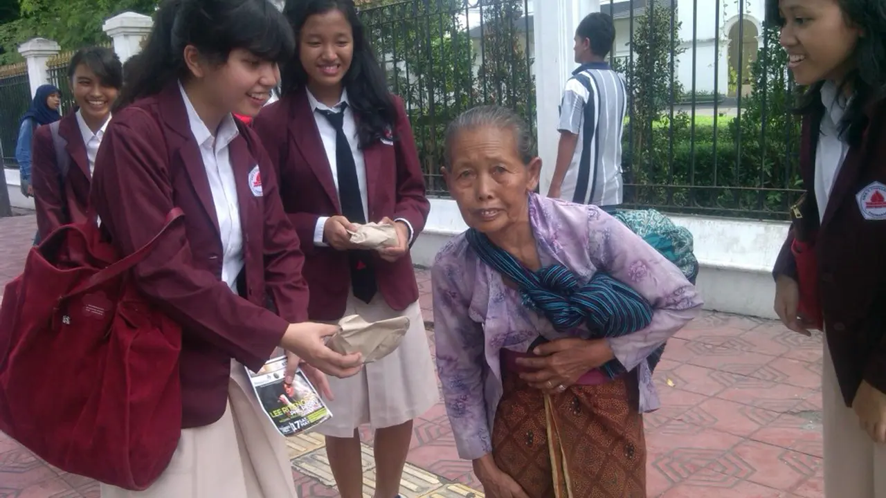 Pelajar bagi nasi bungkus