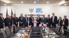 Indonesia-Malaysia Sepakat Buka Rute Bus Kuching-Putussibau