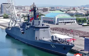 Korea Utara Operasikan Kapal Perang Baru Berkemampuan Nuklir