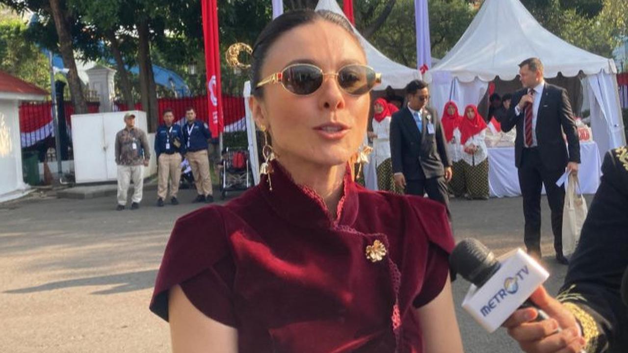 Potret Nicholas Saputra hingga Wulan Guritno Hadiri Upacara HUT RI di Istana