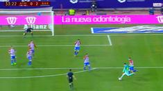Berita video gol tendangan roket striker Barcelona, Lionel Messi, ke gawang Atletico Madrid. This video presented by BallBall.