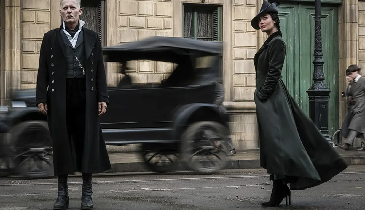 Vinda Rosier akan berperan sebagai Poppy Corby-Tuech. Ia adalah pengikut setia Grindelwald. (Warner Bros.)