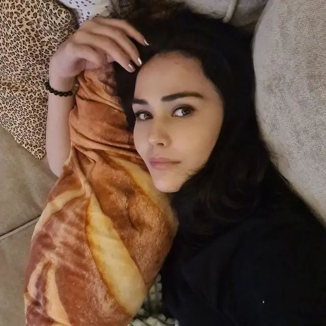 [Fimela] Penampilan tanpa Makeup Senk Lotta