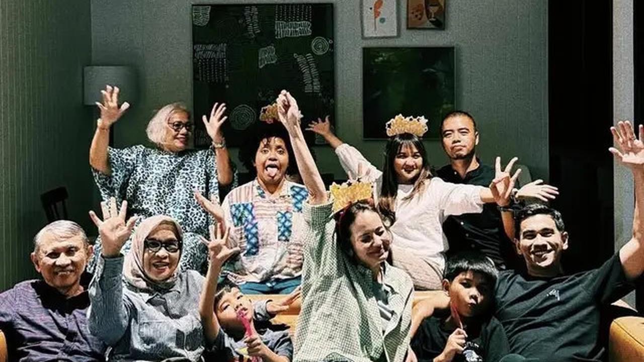 10 Gaya Artis Tanah Air Rayakan Pergantian Tahun 2024 ke 2025 di Luar Negeri, Nagita Slavina, Enzy Storia, hingga Syifa Hadju