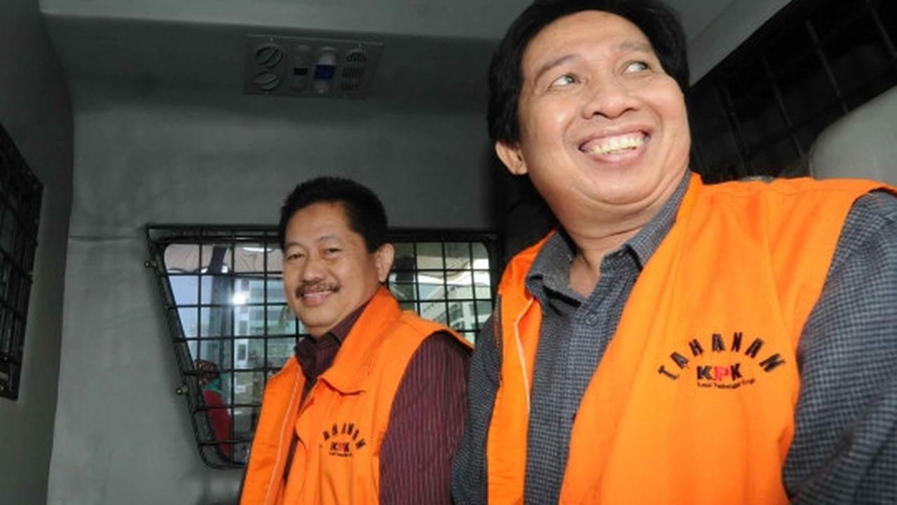 Berkas perkara P21, dua tersangka suap Musi Banyuasin umbar senyum