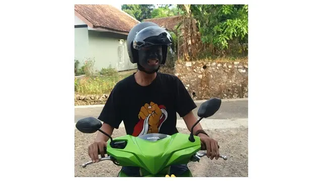 Kelakukan Lucu Kakak Ngerjain Adiknya Saat Dimakan Kasur Ini Bikin Ngakak