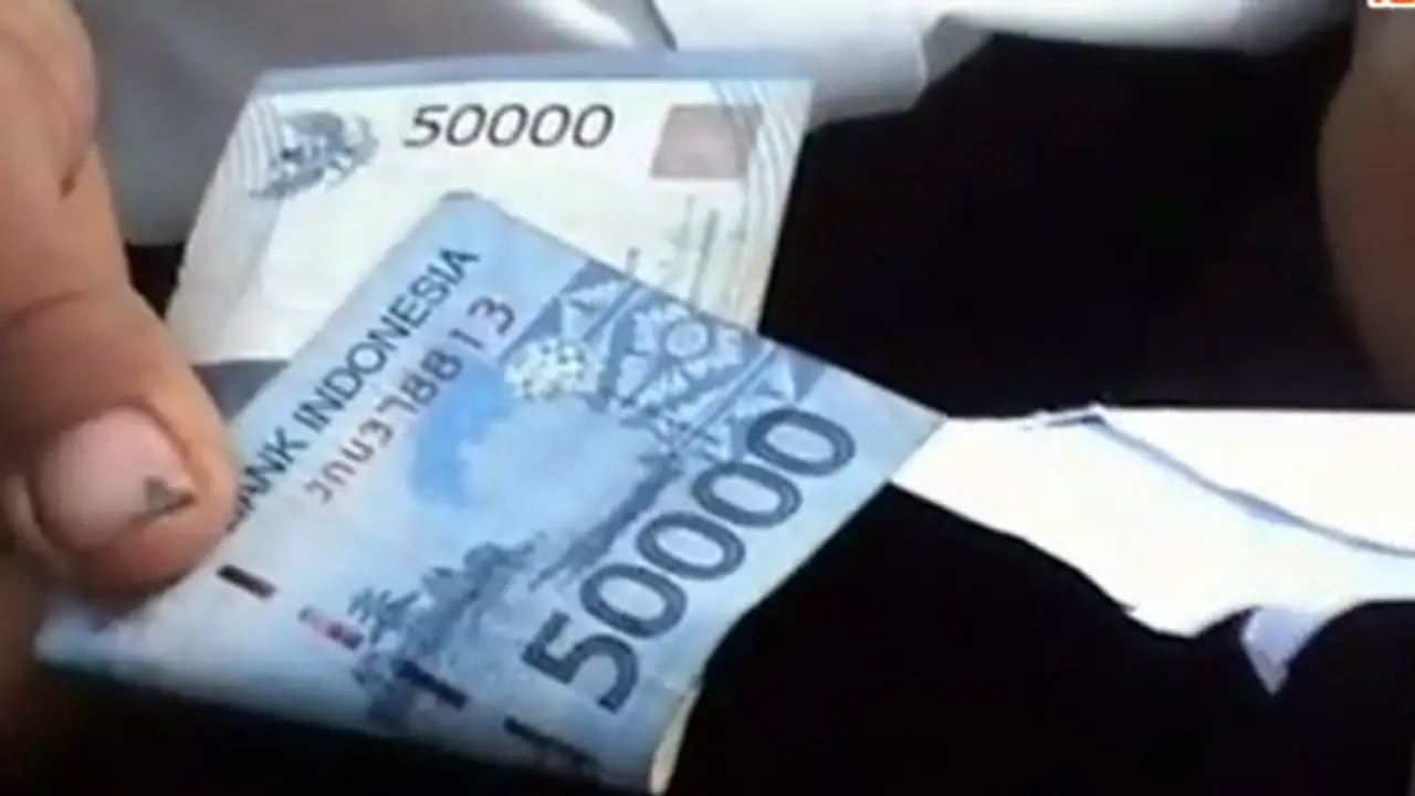 KAMPANYE UANG