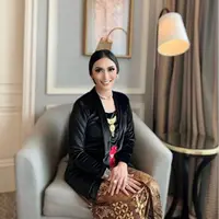 Lihat di sini gaya Tina Astari, istri menteri UMKM yang ramai jadi sorotan. [@tina.astari].