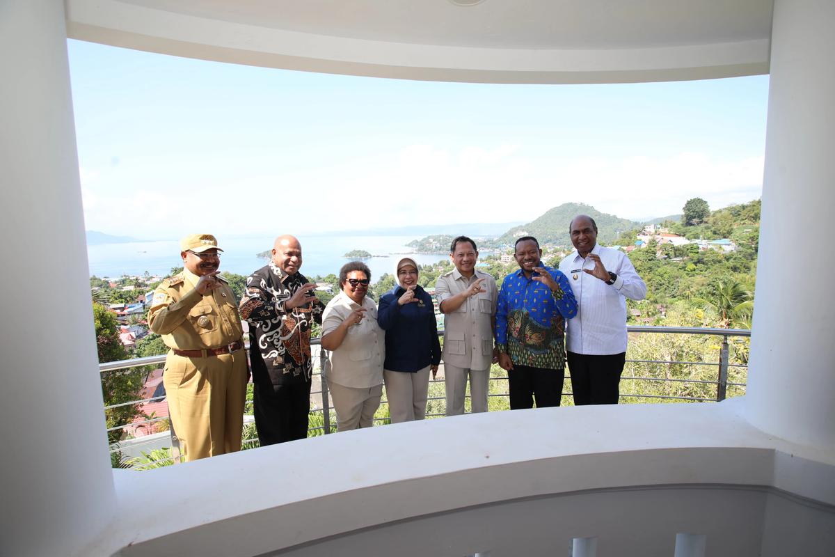 Mendagri mengajak seluruh gubernur/wakil gubernur se-Tanah Papua untuk mendukung kegiatan tersebut.