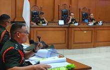VIDEO: Momen Hakim Militer Emosi Tanya TNI Terdakwa Penembakan Bos Rental di Awal Sidang Tuntutan
