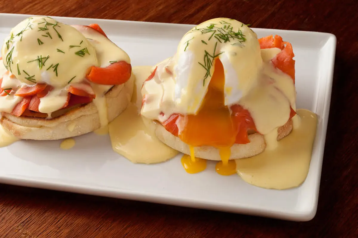 [Bintang] Makan Telur Bisa Bikin Bisul, Benarkah?