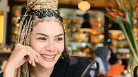 Nikita Mirzani Dijemput Paksa, Pengacara: Bukan Berarti Bersalah