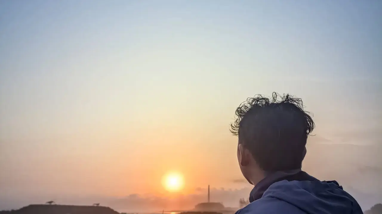 Pantai Sodong, Saksikan Sunset Memukau di Wisata Pantai Cilacap