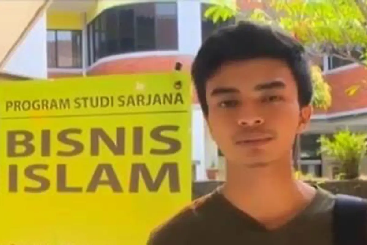 Pantang Menyerah: Dodo, Anak Jalanan Calon Sarjana UI