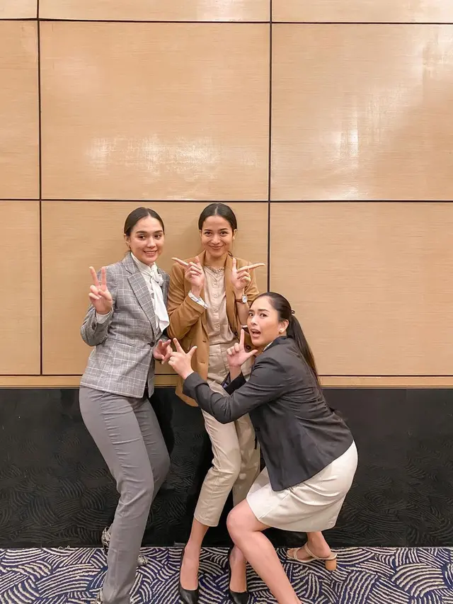 Momen Syuting Layangan Putus Episode Terakhir (Foto: Instagram/@raquelklarkin)