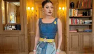 Gaya Tradisional Putri Thailand Sirivannavari Tampil di Jamuan Kenegaraan Prancis