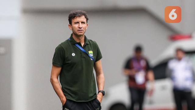 Persib Bandung vs PSM Makassar BRI Liga 1 2022/2023