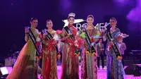 Shania Sree, dinobatkan menjadi Miss Jakarta Fair 2017 di malam grand final yang berlangsung pada Jumat, (7/7/2017). (JFK2017)
