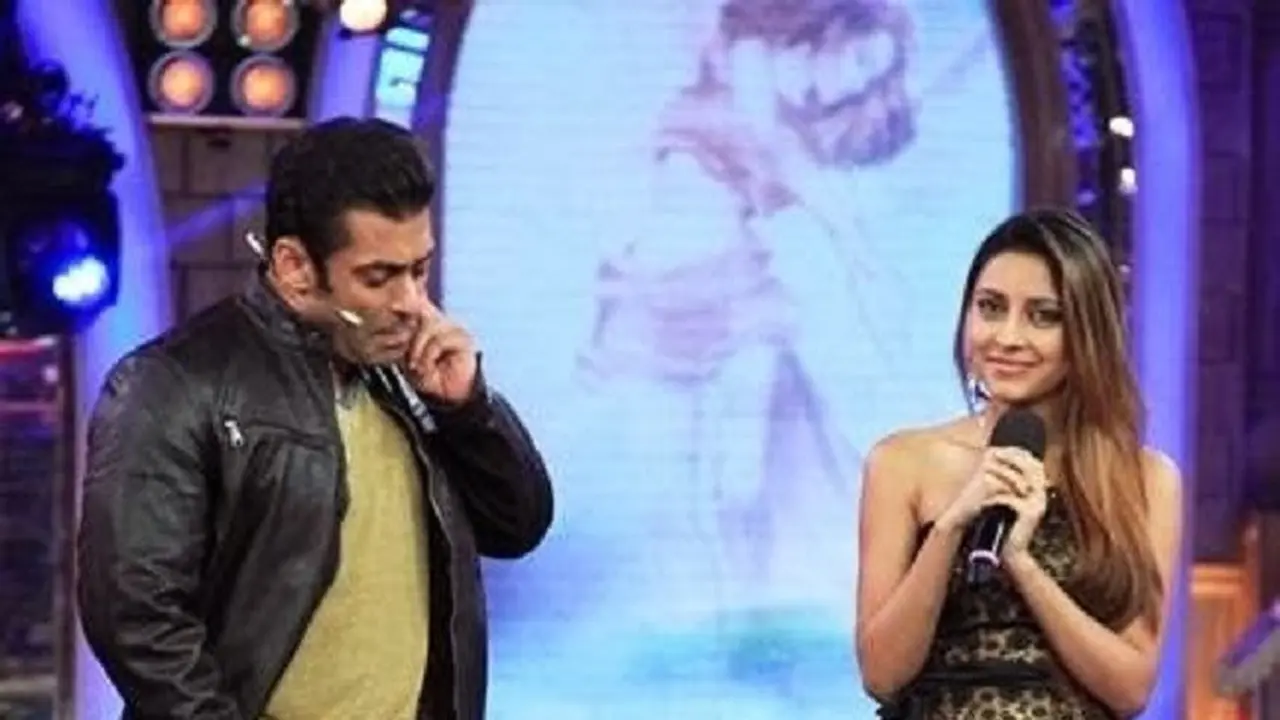 Salman Khan memiliki hubungan baik dengan Pratyusha Banerjee.