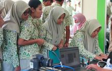 Hanya 5 Menit! Dispendukcapil Madiun Gencarkan Perekaman e-KTP di Sekolah dan Kelurahan untuk Percepat Target