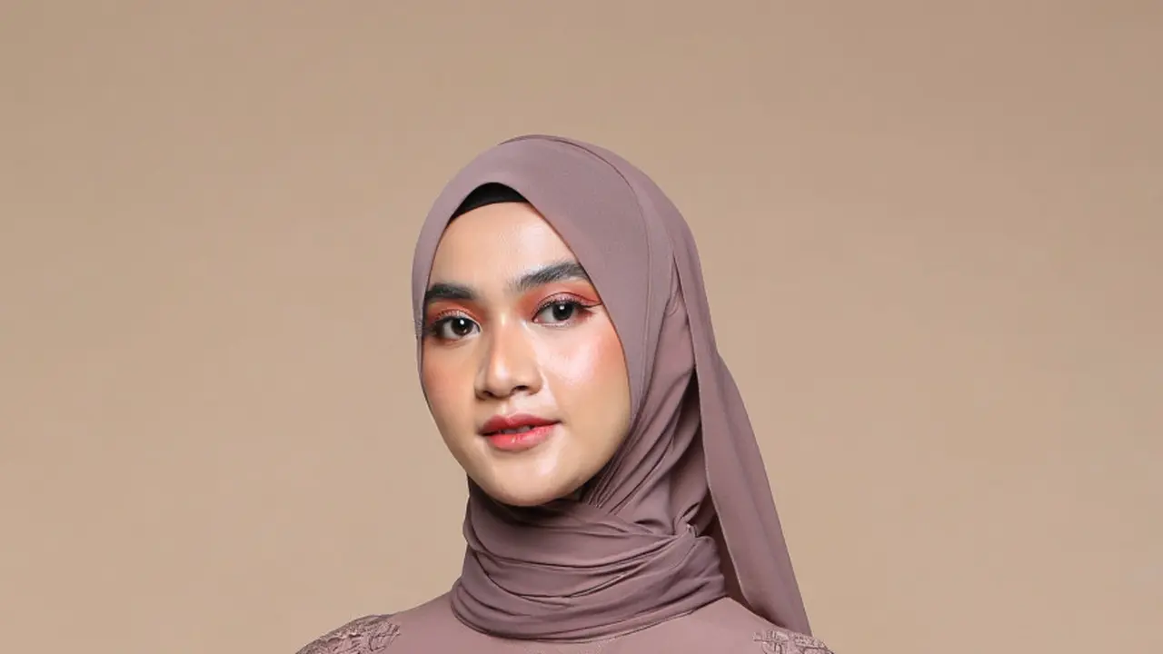 Model Baju Gamis Polos Kombinasi Brokat