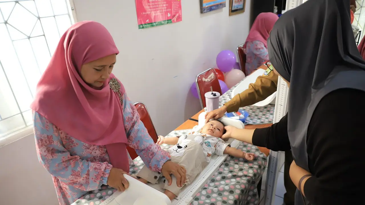 Pelaksanaan pengukuran dan intervensi pencegahan stunting di Kota Tangerang bersama Kemenko PMK.