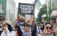 FOTO: Ratusan Warga Longmarch Bela Palestina, Kecam Genosida di Gaza