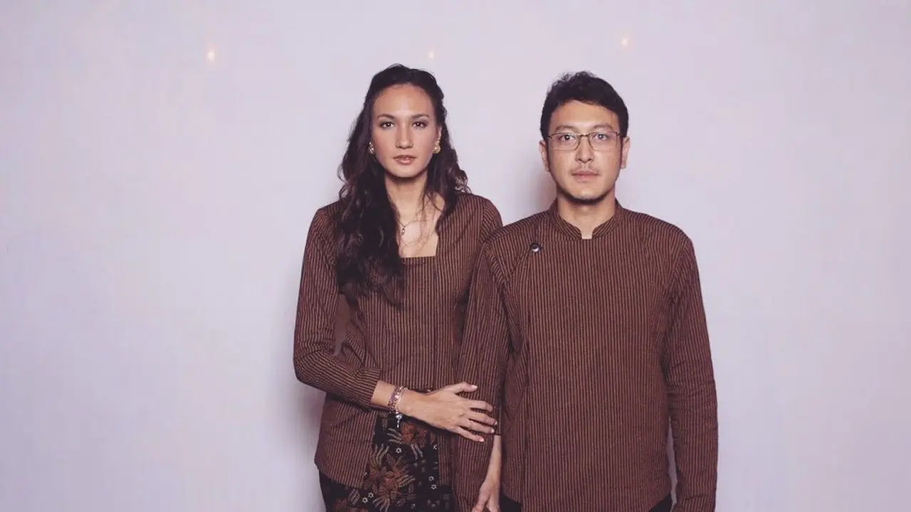 Nadine Chandrawinata dan Dimas Anggara
