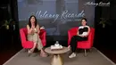 Artis yang merintis karir di dunia hiburan sejak tahun 1992 itu saat menjadi bintang tamu  di kanal Youtube Melaney Ricardo. Dalam perbincangan tersebut juga ditanyakan terkait alasan hingga kini tak memiliki anak. [Youtube/Melaney Ricardo]