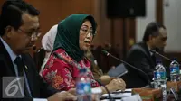 Anggota Ombudsman RI Ninik Rahayu memberikan paparan dalam acara dialog terbuka Ombudsman RI. (Liputan6.com/Faizal Fanani)