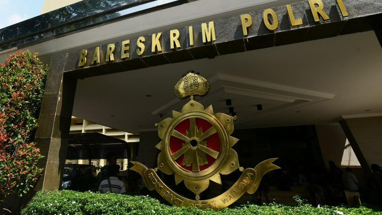 "Sudah selesai (diperiksa). Jam 10.00-13.00 Wib,"&nbsp;<br>