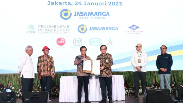 penandatanganan Perjanjian Pengusahaan Jalan Tol (PPJT) antara Badan Pengatur Jalan Tol (BPJT) Kementerian PUPR dan Badan Usaha Jalan Tol (BUJT) PT Jasamarga Akses Patimban di Kementerian Pekerjaan Umum dan Perumahan Rakyat (PUPR) pada 24 Januari 2023.